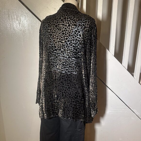 Vintage Ashley Stewart Burnout Velvet Leopard Blouse • Size 22/24 - Picture 3 of 4